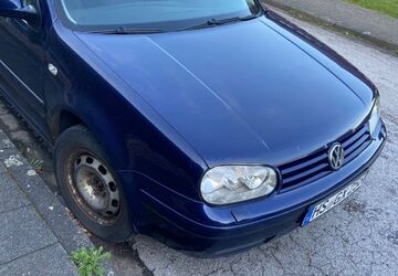 VW Golf 237.346 km 900 &euro; Übach-Palenberg 52531