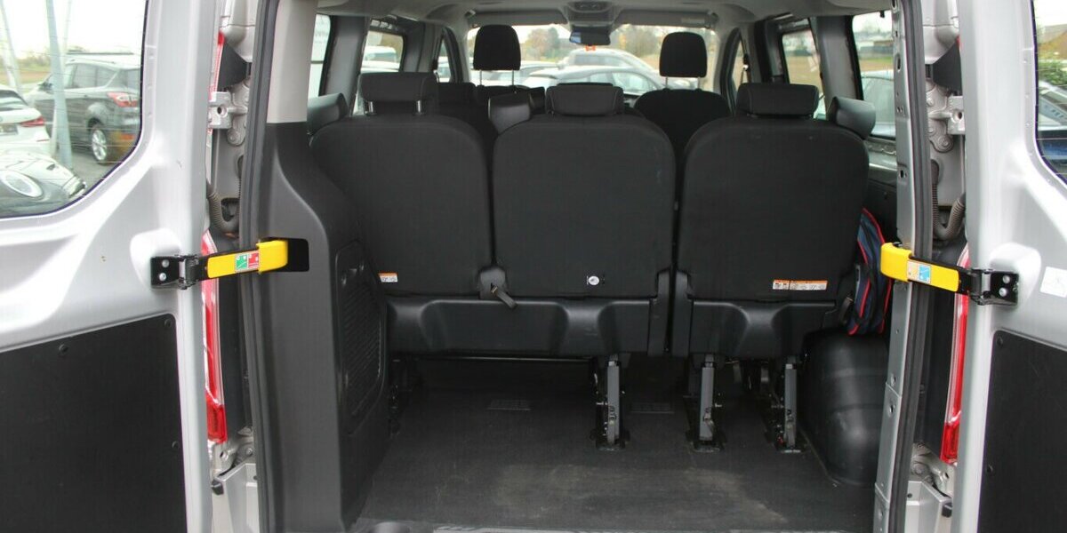 Ford Transit Custom 320 L1H1 Neuer Motor 191.124 km 18.980 &euro; Euskirchen 53881