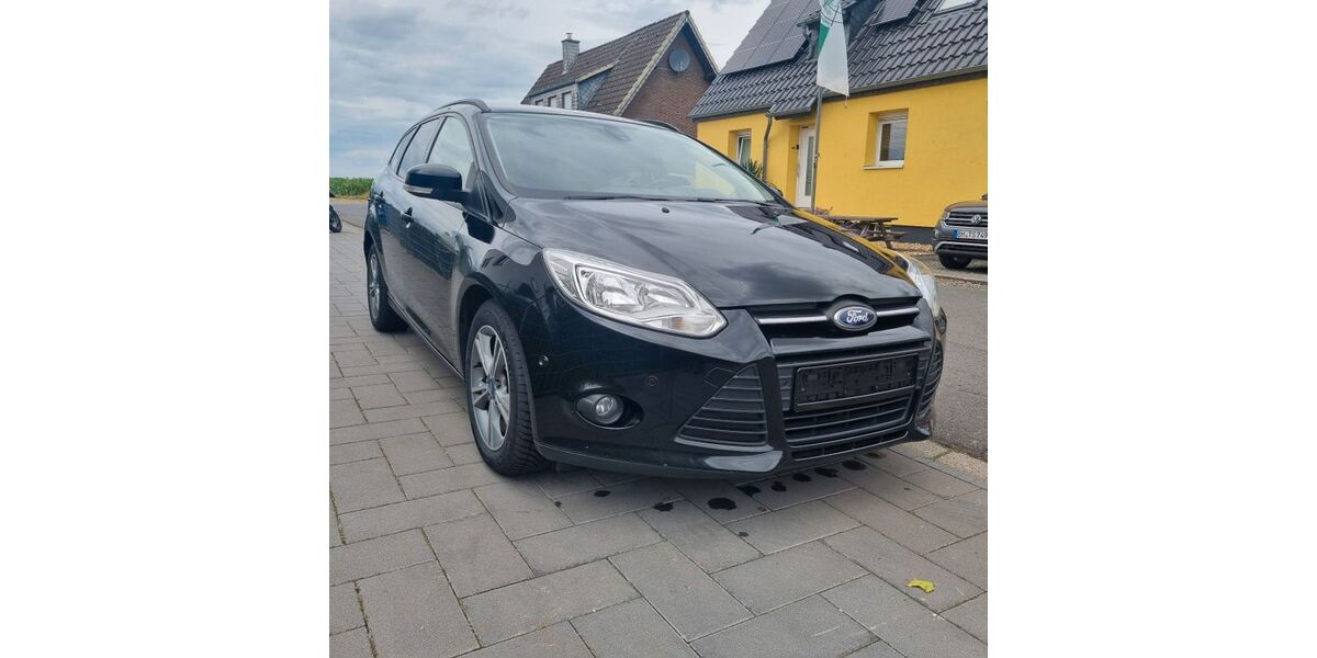 Ford Focus 129.000 km 5.890 &euro; Erftstadt 50374