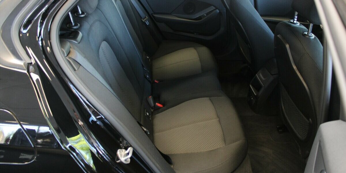 BMW 118i Aut. 19.998 km 21.980 &euro; Euskirchen 53881