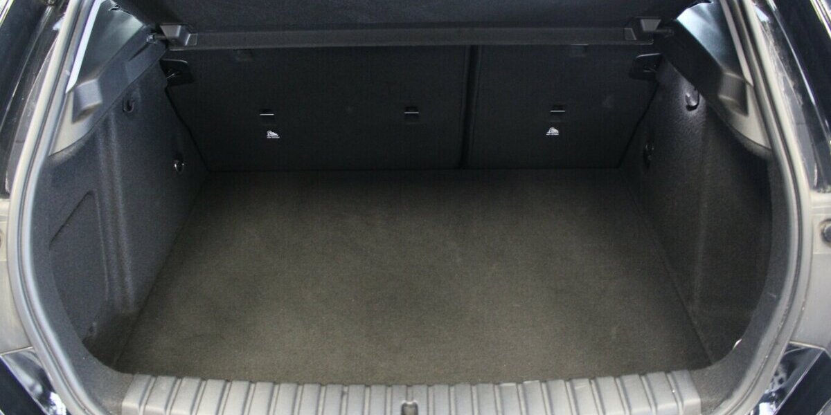 BMW 118 118i Advantage 50.690 km 17.480 &euro; Euskirchen 53881