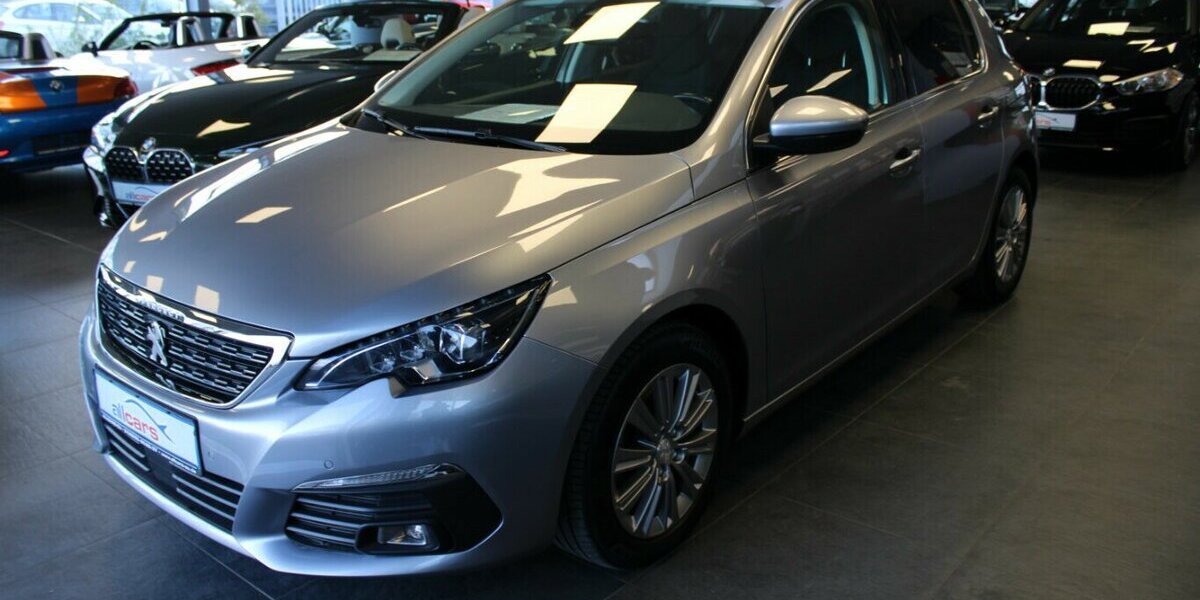 Peugeot 308 1.5 BlueHDi Allure Pack 61.193 km 13.980 &euro; Euskirchen 53881
