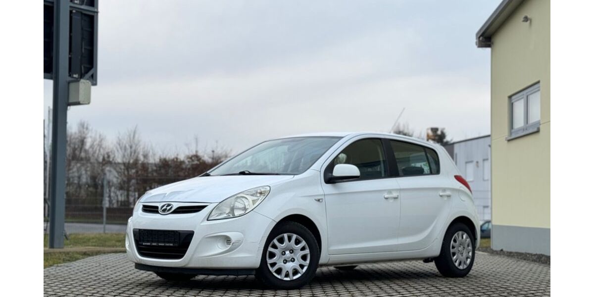 Hyundai i20 120.000 km 4.499 &euro; Eschweiler 52249