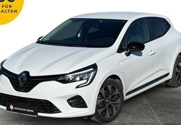 Renault Clio 38.717 km 11.990 &euro; Aachen 52068