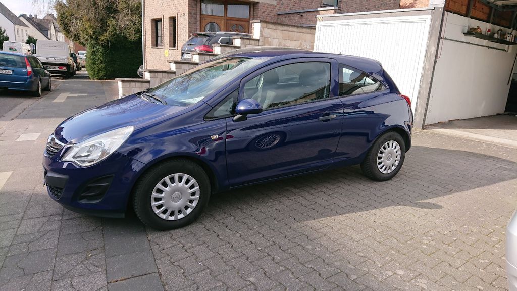 Opel Corsa 105.000 km 2.990 &euro; Bergheim 50127