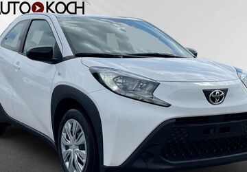 Toyota Aygo (X) 2.444 km 16.440 &euro; Eschweiler 52249