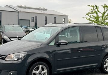 VW Touran 244.000 km 3.500 &euro; Düren 52351