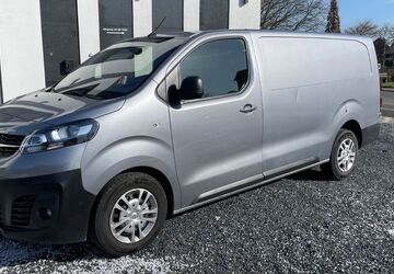 Opel Vivaro 183.415 km 12.700 &euro; Herzogenrath 52134