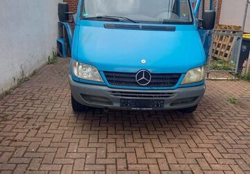 Mercedes-Benz Sprinter 300.000 km 4.500 &euro; Düren 52349