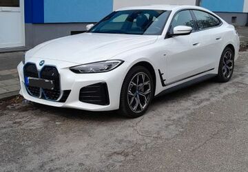 BMW i4 16.700 km 33.900 &euro; Alsdorf 52477