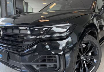 VW Touareg 128.000 km 49.999 &euro; Golzheim 52399