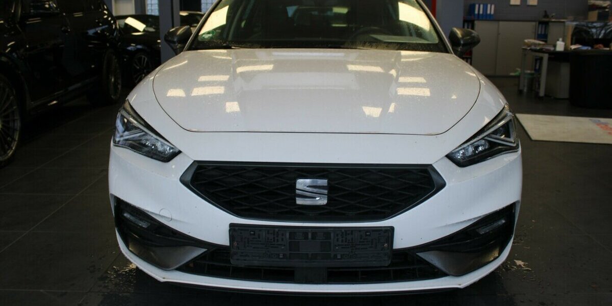 Seat Leon Sportstourer 1.5 eTSI ACT OPF DSG FR 82.810 km 18.980 &euro; Euskirchen 53881