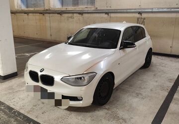 BMW 118 195.000 km 5.150 &euro; Aachen 52078