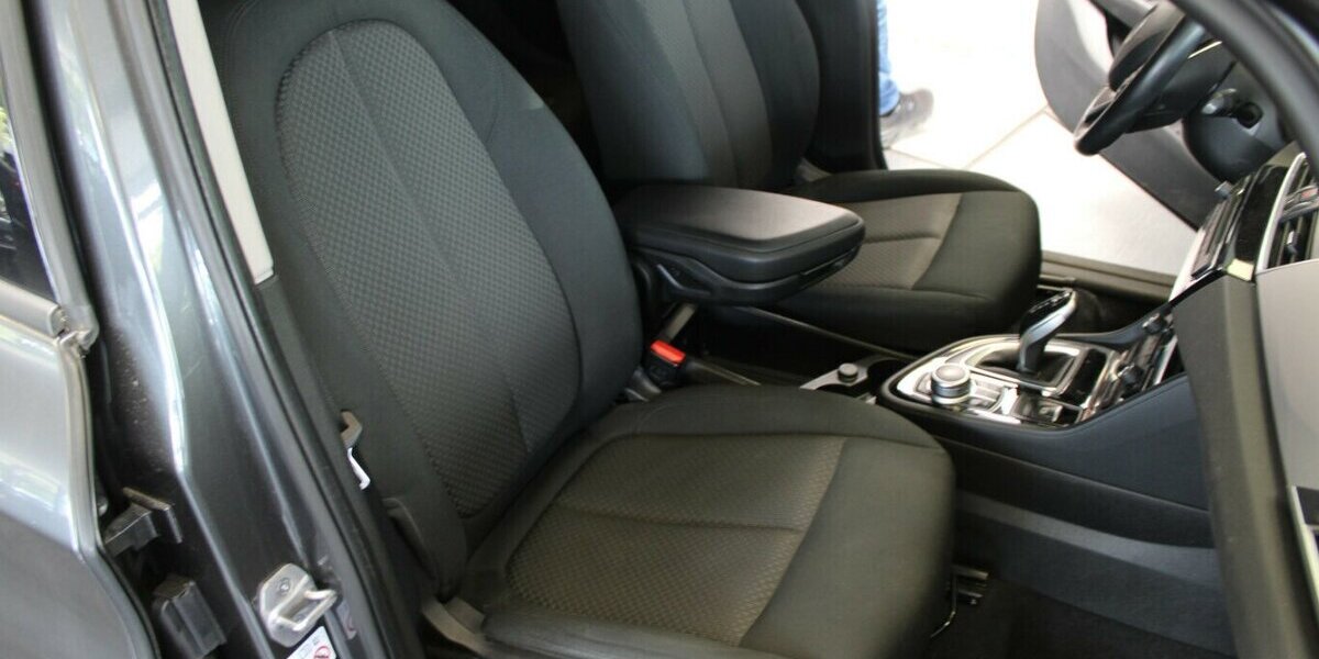 BMW 220 Gran Tourer Aut. Advantage 71.820 km 20.980 &euro; Euskirchen 53881