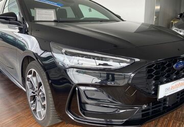 Ford Focus 12.189 km 26.799 &euro; Brühl 50321