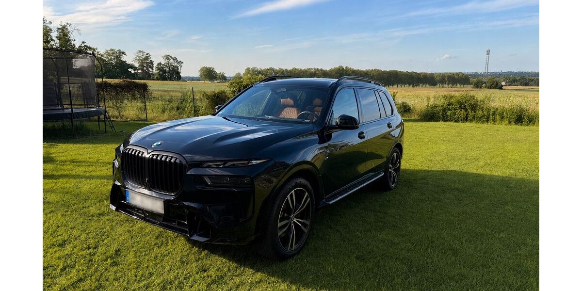 BMW X7 39.234 km 77.900 &euro; Düren 52355