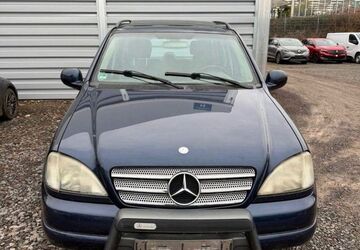 Mercedes-Benz ML 320 245.954 km 1.500 &euro; Euskirchen 53881