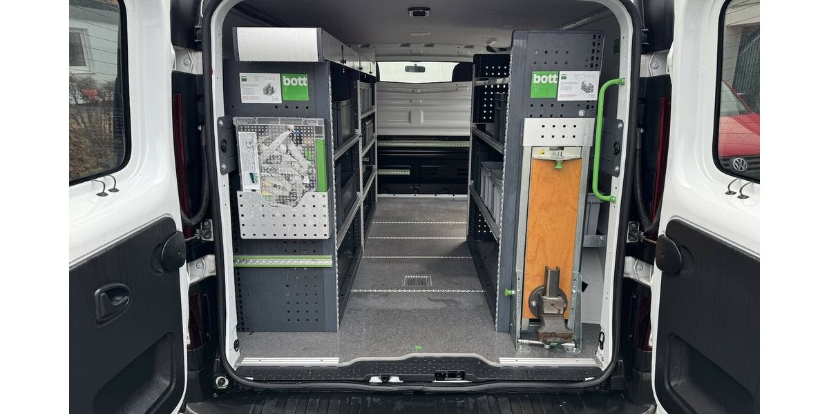 Renault Trafic L2H1 Sth Regale/Schraubst EU6 GARANTIE 85.000 km 16.500 &euro; Erftstadt 50374