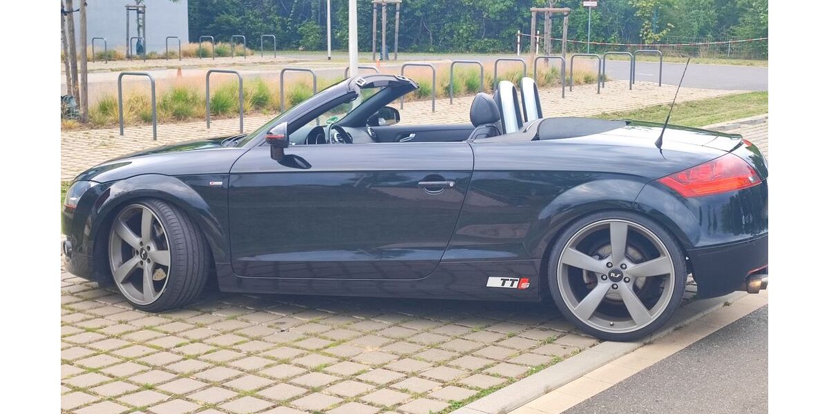 Audi TT 225.000 km 6.900 &euro; Vettweiß 52391