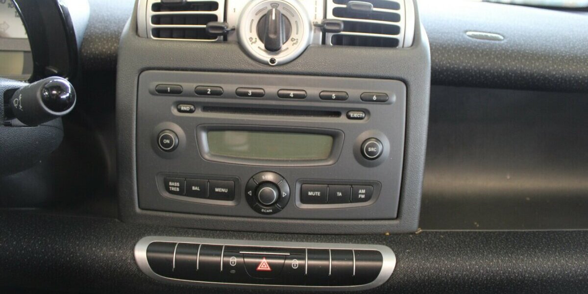 Smart ForTwo coupe softouch passion - Panorma - 54.447 km 6.980 &euro; Euskirchen 53881