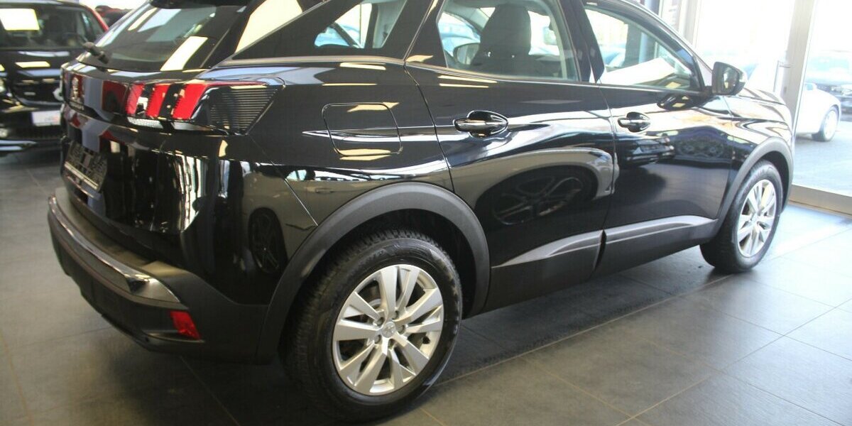 Peugeot 3008 PureTech 130 Stop&Start Crossway 39.028 km 14.980 &euro; Euskirchen 53881