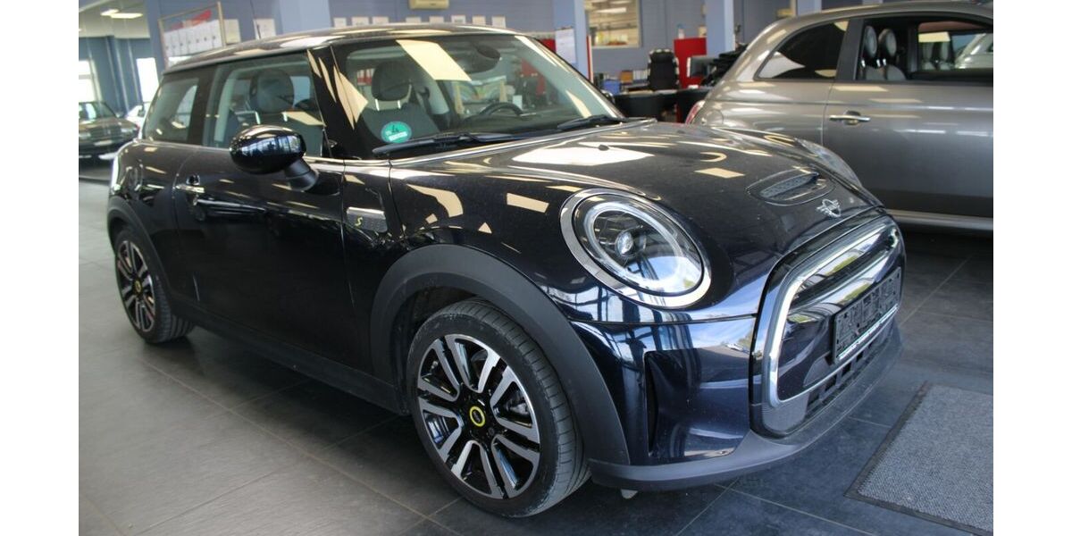 Mini Cooper SE 22.860 km 16.980 &euro; Euskirchen 53881