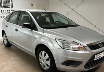 Ford Focus 109.000 km 3.970 &euro; Düren 52349