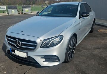 Mercedes-Benz E 300 96.300 km 33.550 &euro; Niederzier 52382