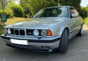 BMW M5 149.250 km 69.990 &euro; Würselen 52146
