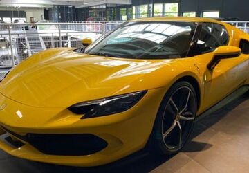 Ferrari 296 GTB 1.440 km 315.900 &euro; Eschweiler 52249