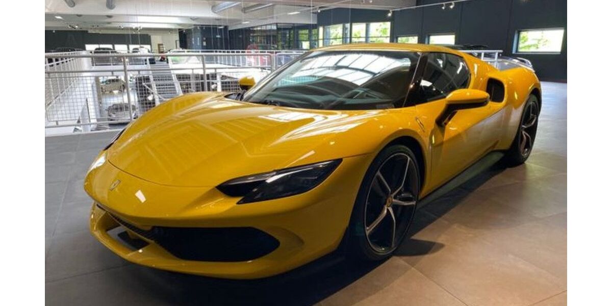 Ferrari 296 GTB 1.440 km 315.900 &euro; Eschweiler 52249